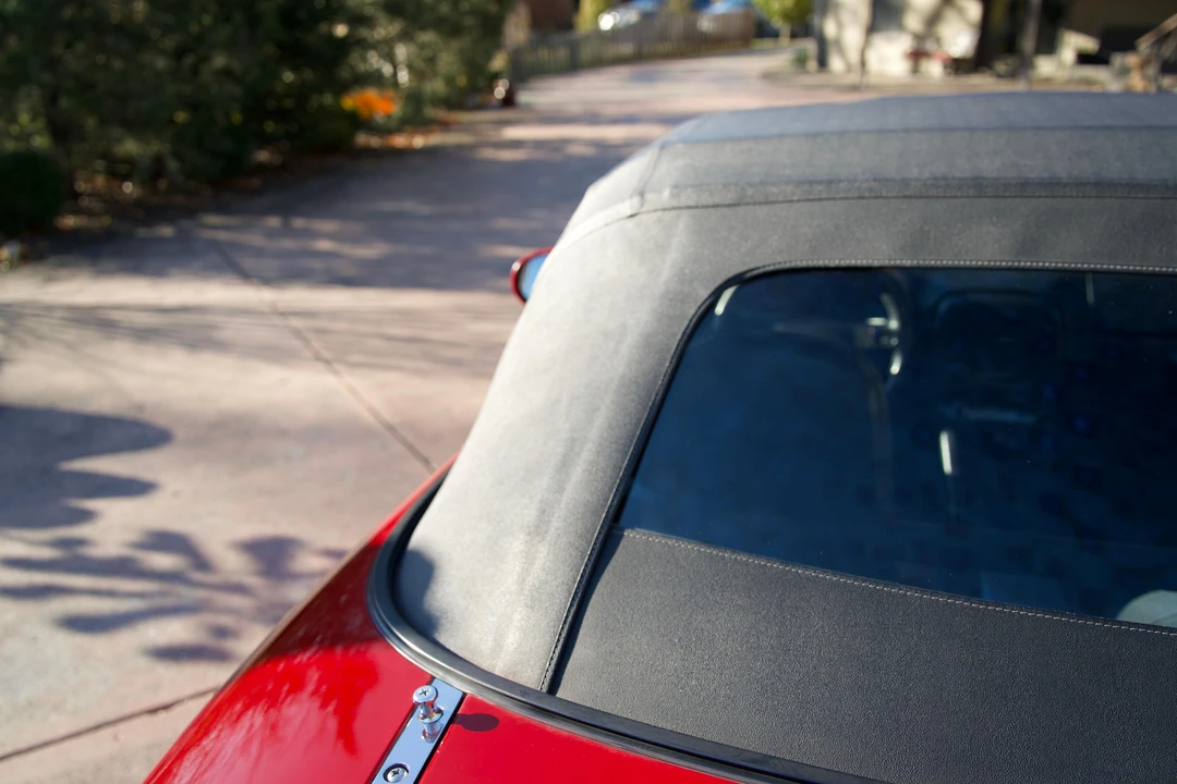 1997 Mazda NA MX-5 Miata - Image 25 of 31