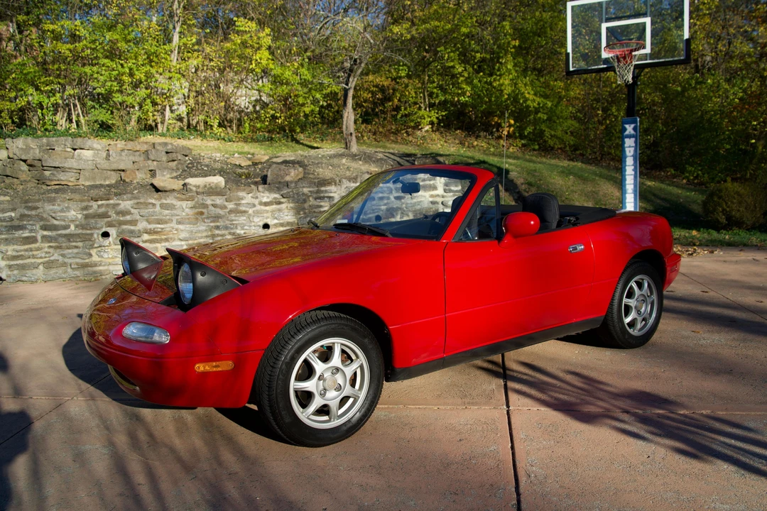 1997 Mazda NA MX-5 Miata - Image 10 of 31