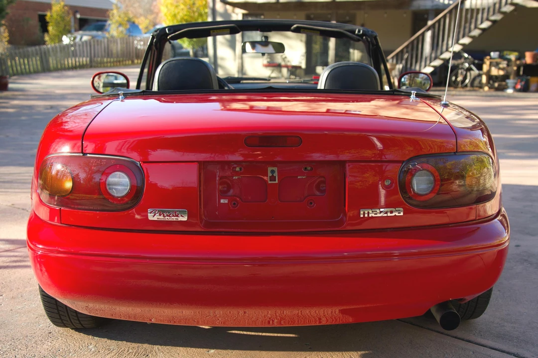 1997 Mazda NA MX-5 Miata - Image 5 of 31