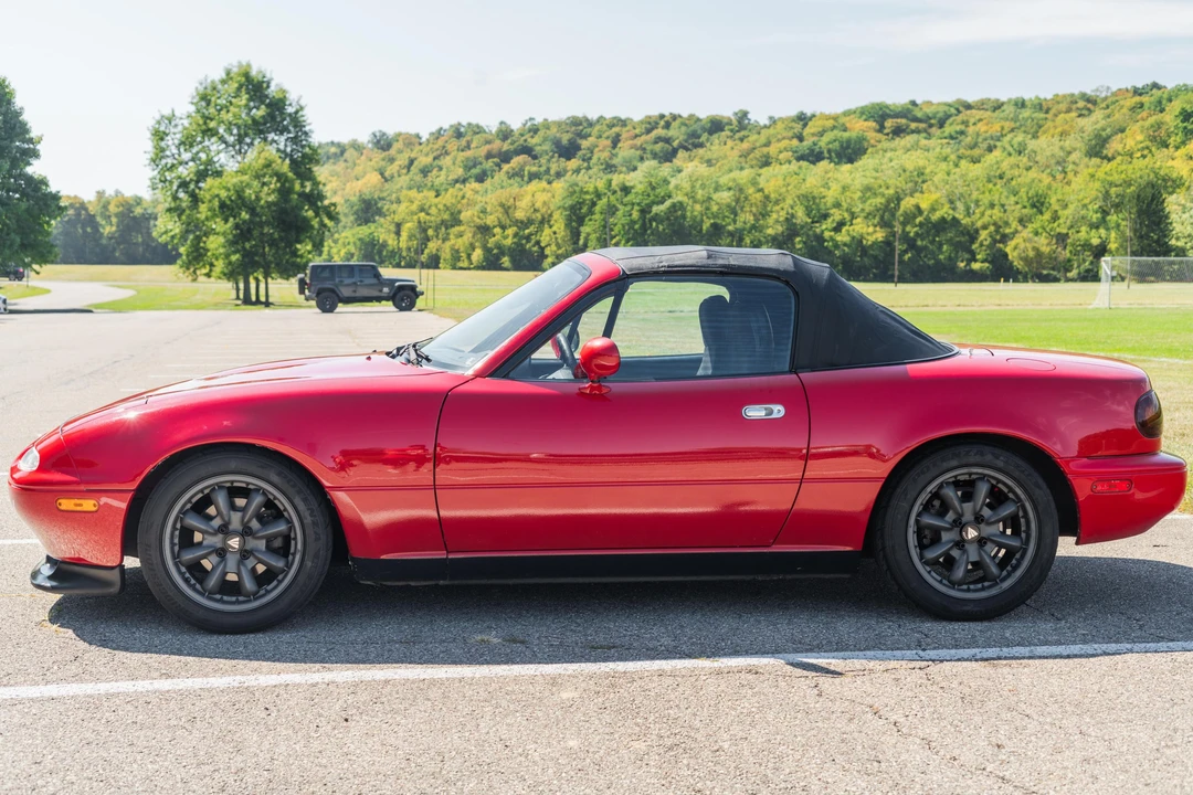 1997 Mazda NA MX-5 Miata - Image 3 of 31