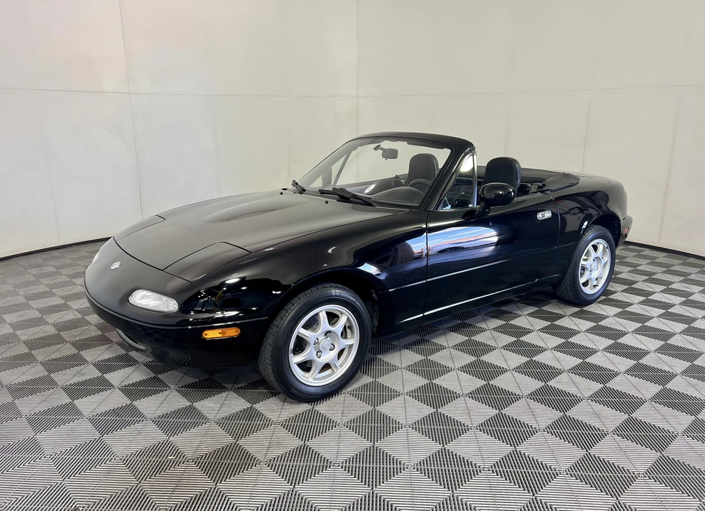 1997 Mazda NA MX-5 Miata - Image 15 of 31