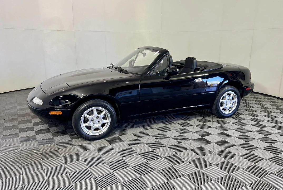 1997 Mazda NA MX-5 Miata - Image 16 of 31