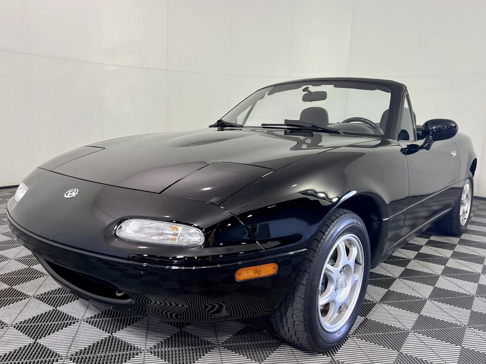 1997 Mazda NA MX-5 Miata - Image 11 of 31