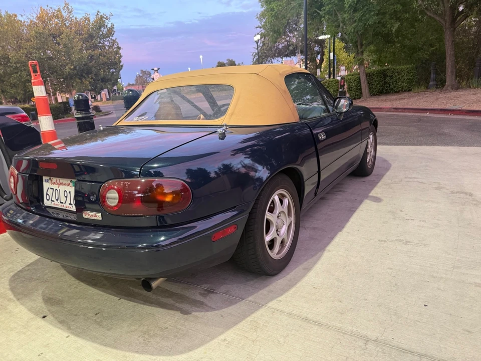 1997 Mazda NA MX-5 Miata - Image 14 of 20