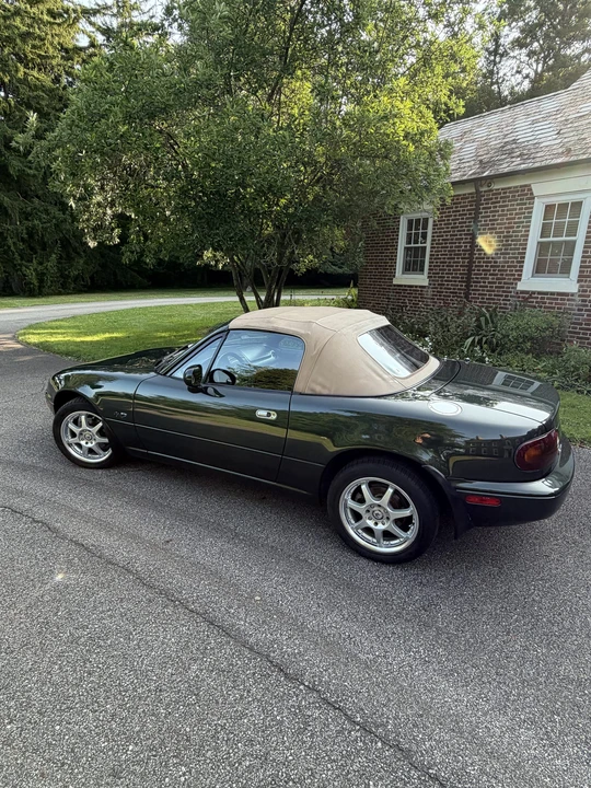 1997 Mazda NA MX-5 Miata - Image 6 of 31
