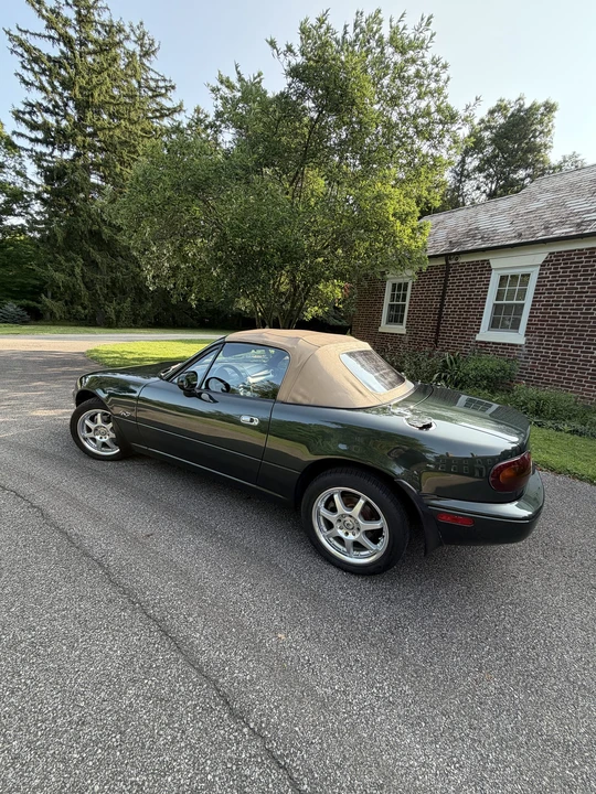 1997 Mazda NA MX-5 Miata - Image 5 of 31