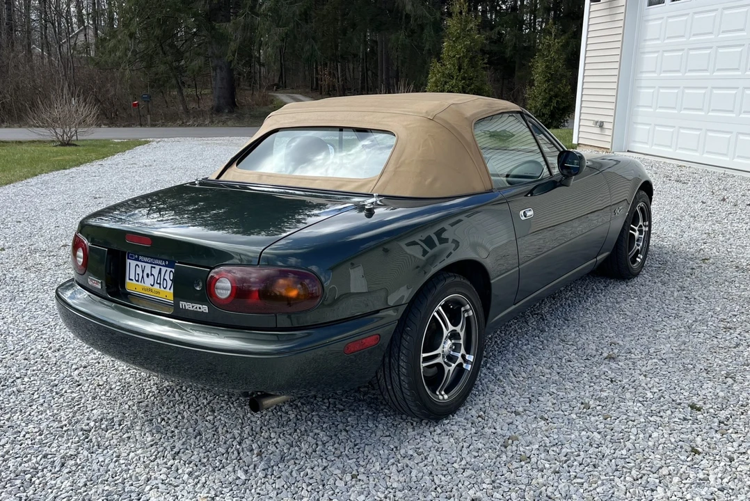 1997 Mazda NA MX-5 Miata - Image 16 of 31