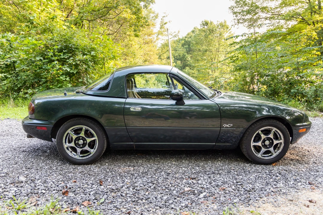 1997 Mazda NA MX-5 Miata - Image 21 of 31