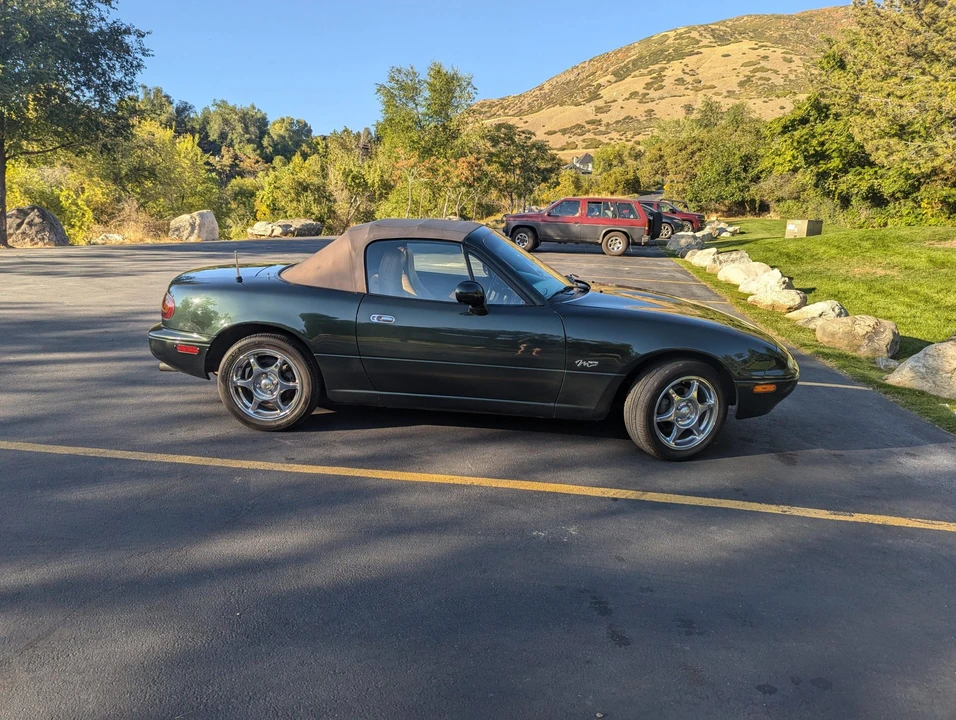 1997 Mazda NA MX-5 Miata - Image 24 of 31