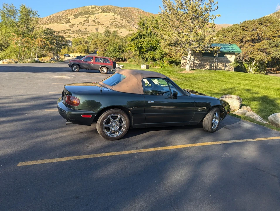 1997 Mazda NA MX-5 Miata - Image 25 of 31