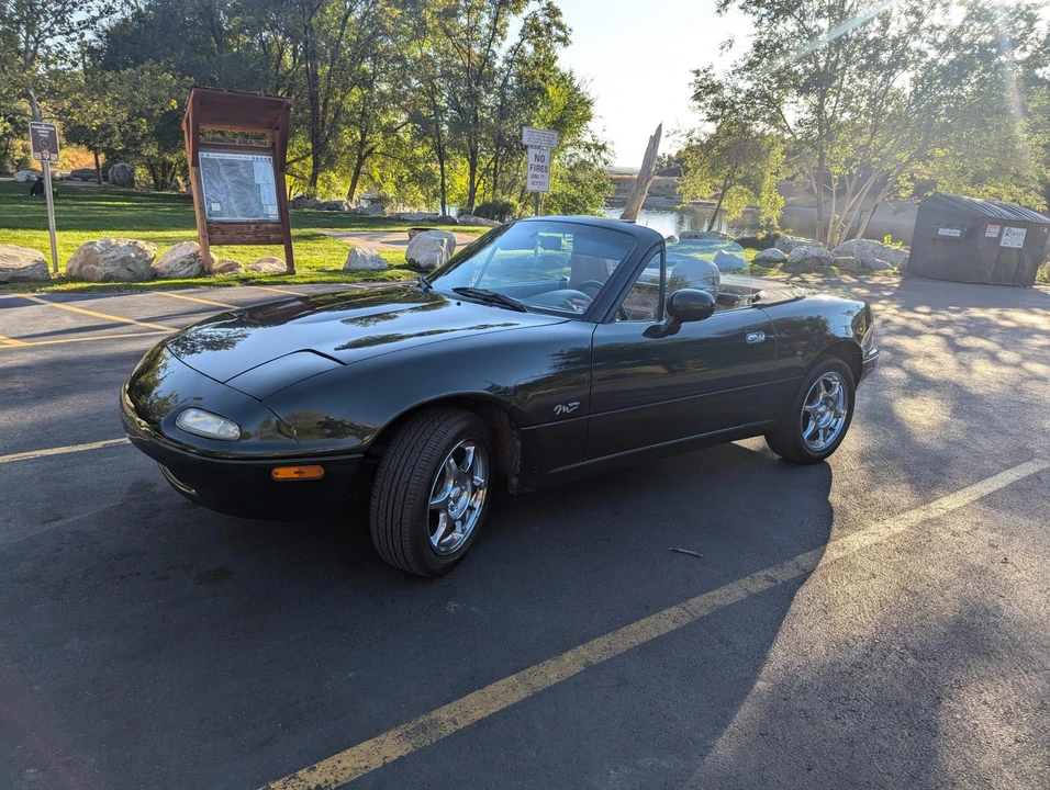 1997 Mazda NA MX-5 Miata - Image 3 of 31