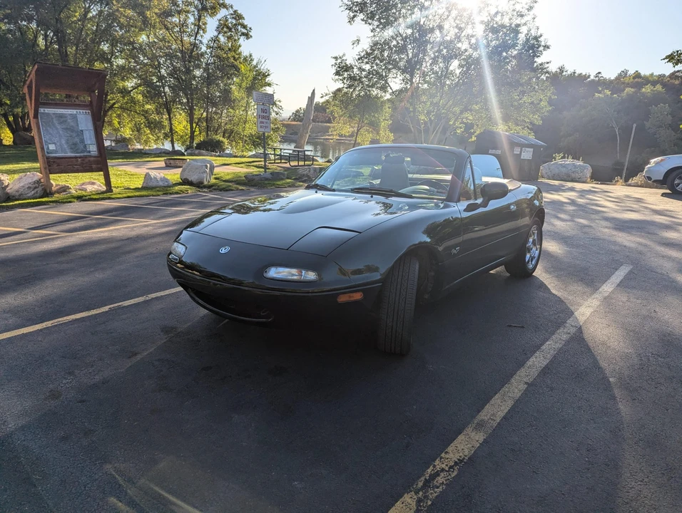 1997 Mazda NA MX-5 Miata - Image 4 of 31