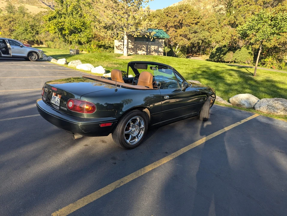 1997 Mazda NA MX-5 Miata - Image 11 of 31