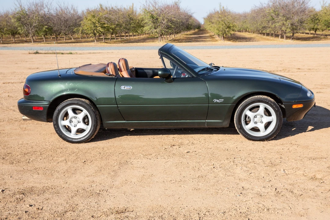 1997 Mazda NA MX-5 Miata - Image 5 of 31