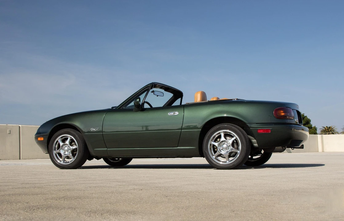 1997 Mazda NA MX-5 Miata - Image 8 of 31