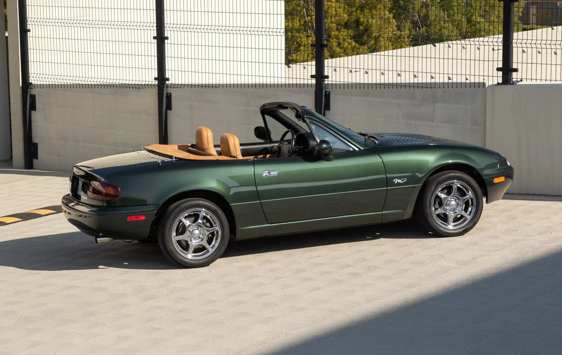 1997 Mazda NA MX-5 Miata - Image 22 of 31