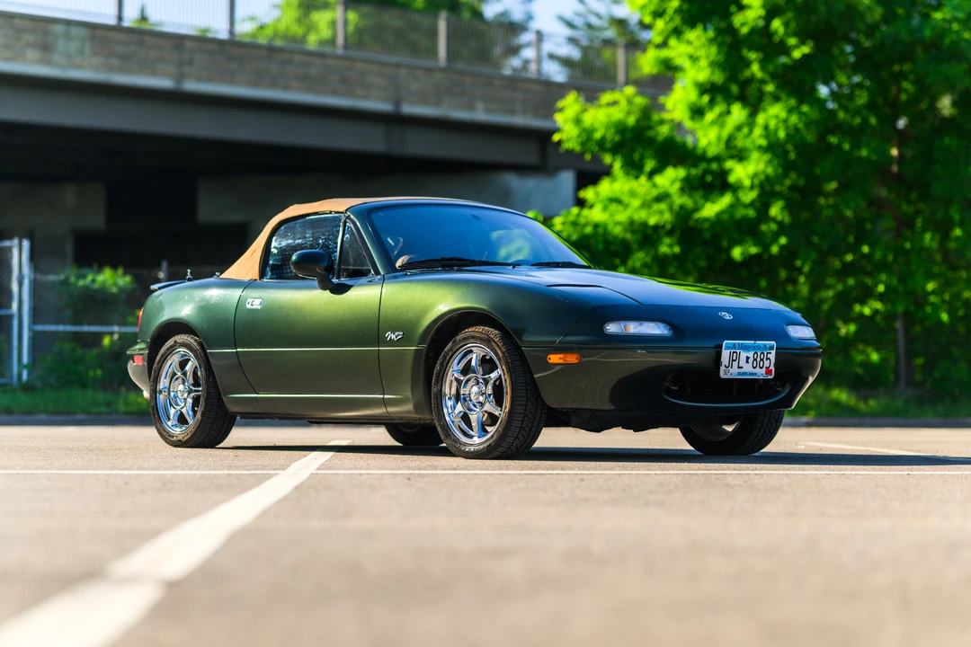 1997 Mazda NA MX-5 Miata - Image 6 of 31
