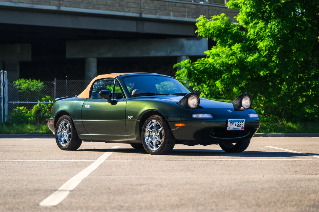 1997 Mazda NA MX-5 Miata - Image 9 of 31
