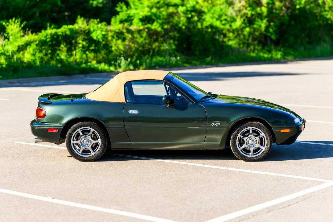 1997 Mazda NA MX-5 Miata - Image 5 of 31