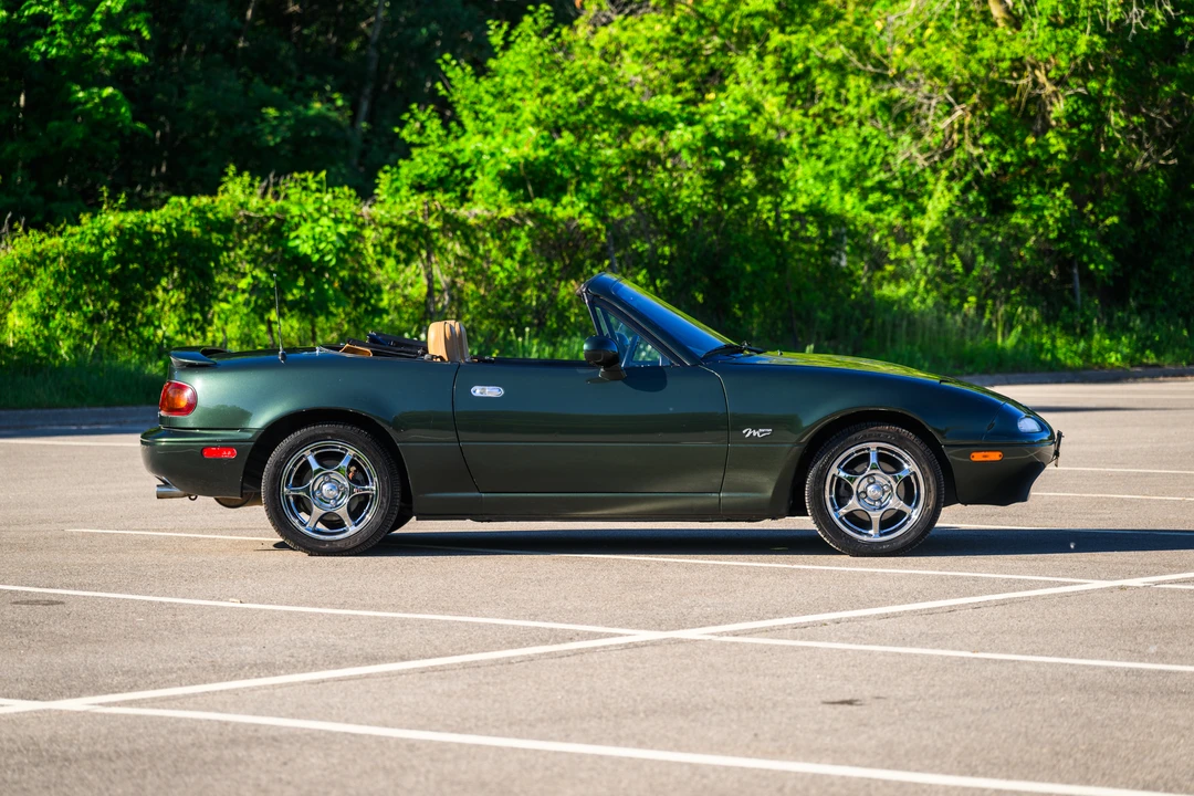 1997 Mazda NA MX-5 Miata - Image 26 of 31