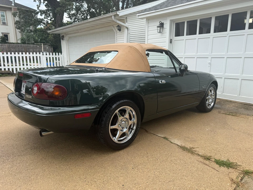 1997 Mazda NA MX-5 Miata - Image 20 of 31
