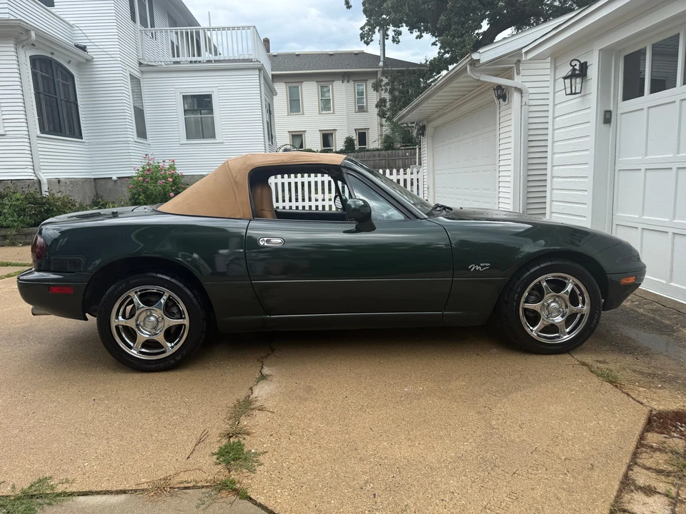 1997 Mazda NA MX-5 Miata - Image 21 of 31