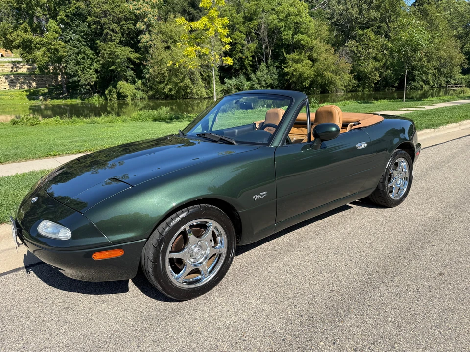 1997 Mazda NA MX-5 Miata - Image 7 of 31