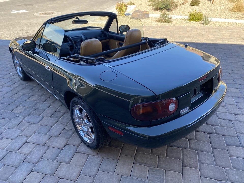 1997 Mazda NA MX-5 Miata - Image 5 of 5