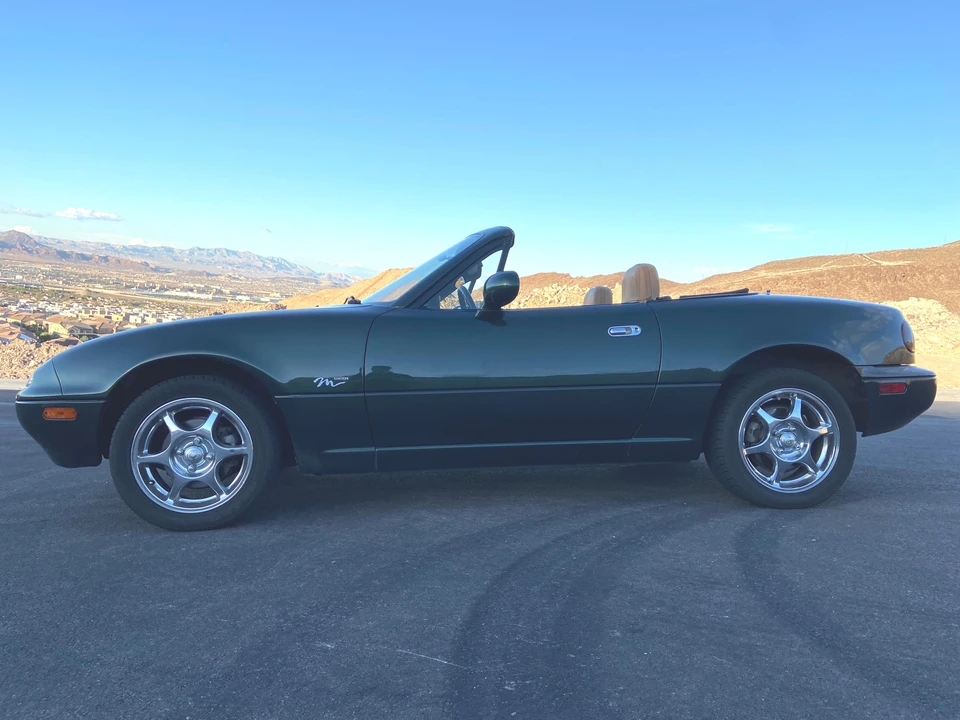 1997 Mazda NA MX-5 Miata - Image 13 of 31