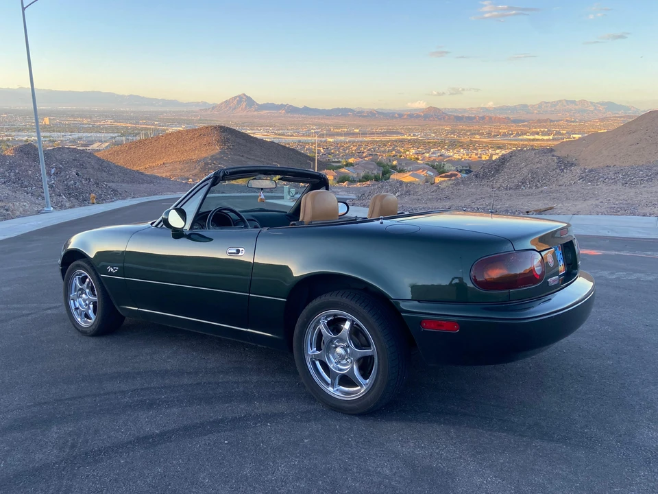 1997 Mazda NA MX-5 Miata - Image 14 of 31