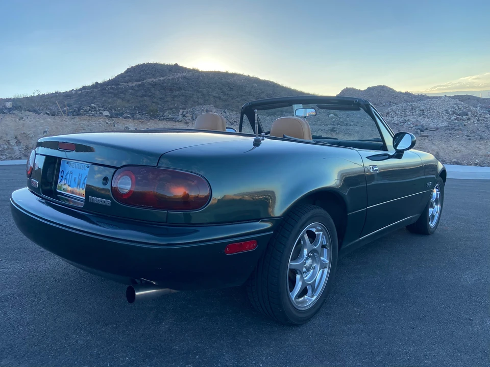 1997 Mazda NA MX-5 Miata - Image 26 of 31