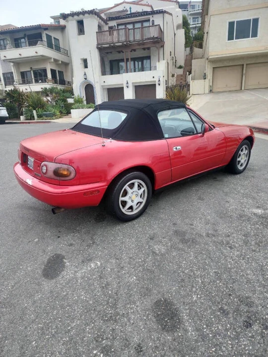 1997 Mazda NA MX-5 Miata - Image 4 of 17