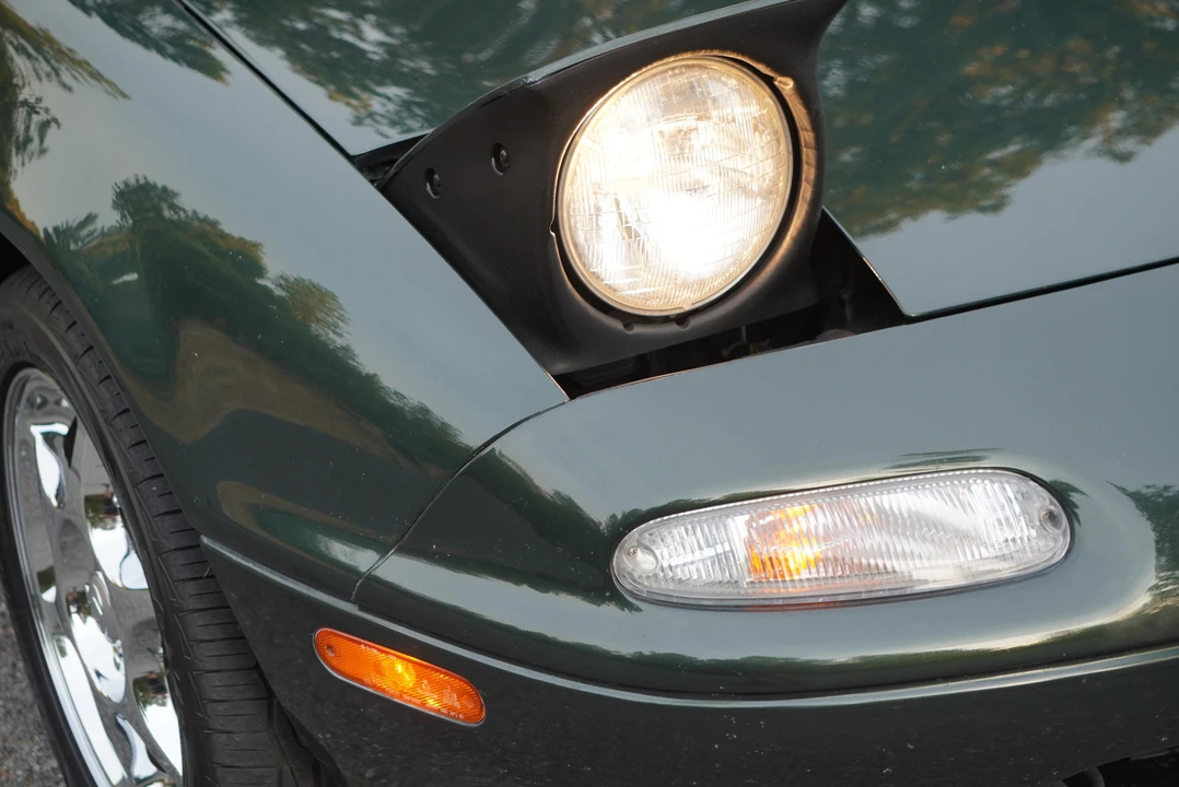 1997 Mazda NA MX-5 Miata - Image 30 of 31
