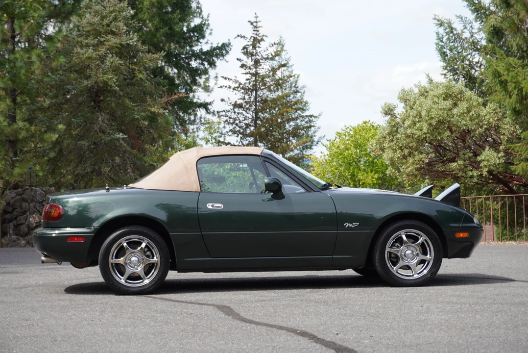 1997 Mazda NA MX-5 Miata - Image 26 of 31