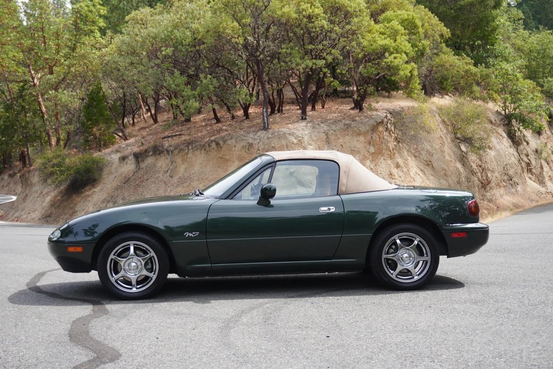 1997 Mazda NA MX-5 Miata - Image 20 of 31