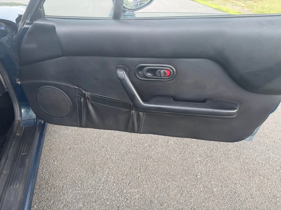 1997 Mazda NA MX-5 Miata - Image 10 of 17
