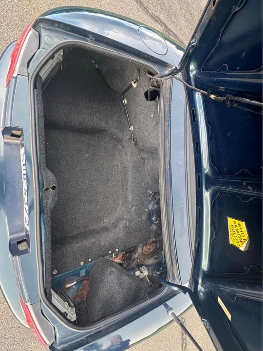 1997 Mazda NA MX-5 Miata - Image 15 of 17