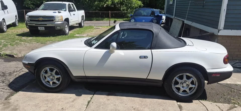 1997 Mazda NA MX-5 Miata - Image 4 of 12