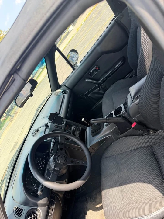 1997 Mazda NA MX-5 Miata - Image 7 of 9