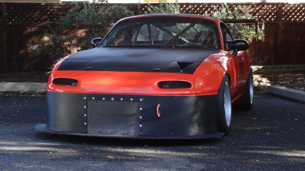1997 Mazda NA MX-5 Miata - Image 5 of 31