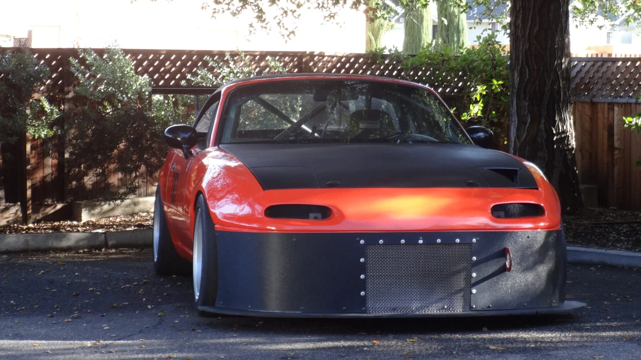 1997 Mazda NA MX-5 Miata - Image 8 of 31
