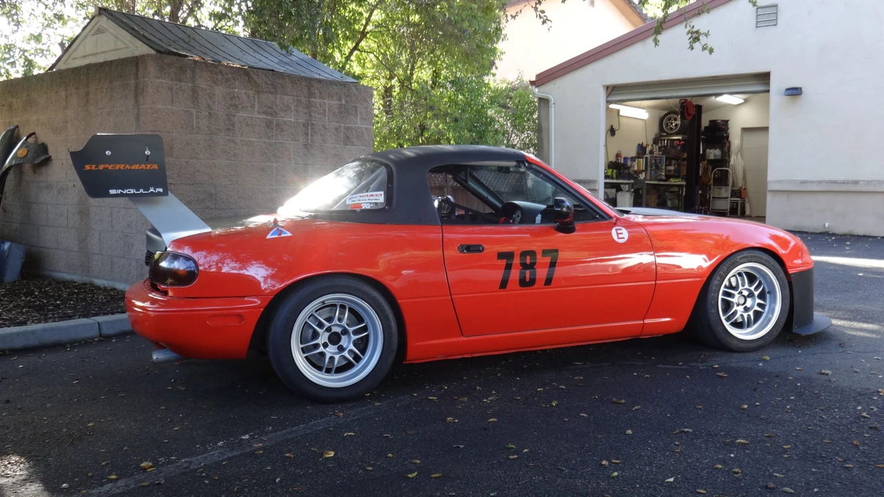 1997 Mazda NA MX-5 Miata - Image 14 of 31