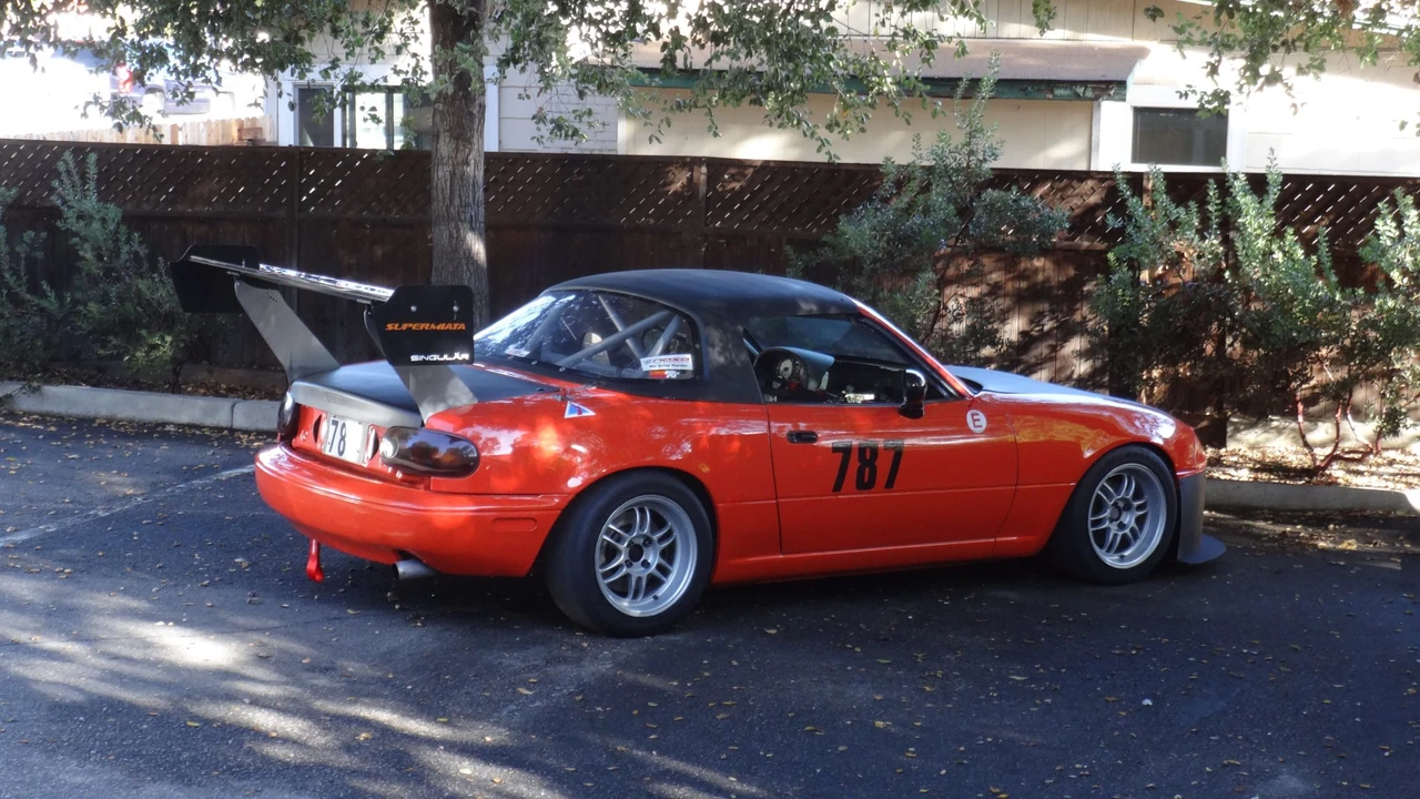 1997 Mazda NA MX-5 Miata - Image 17 of 31