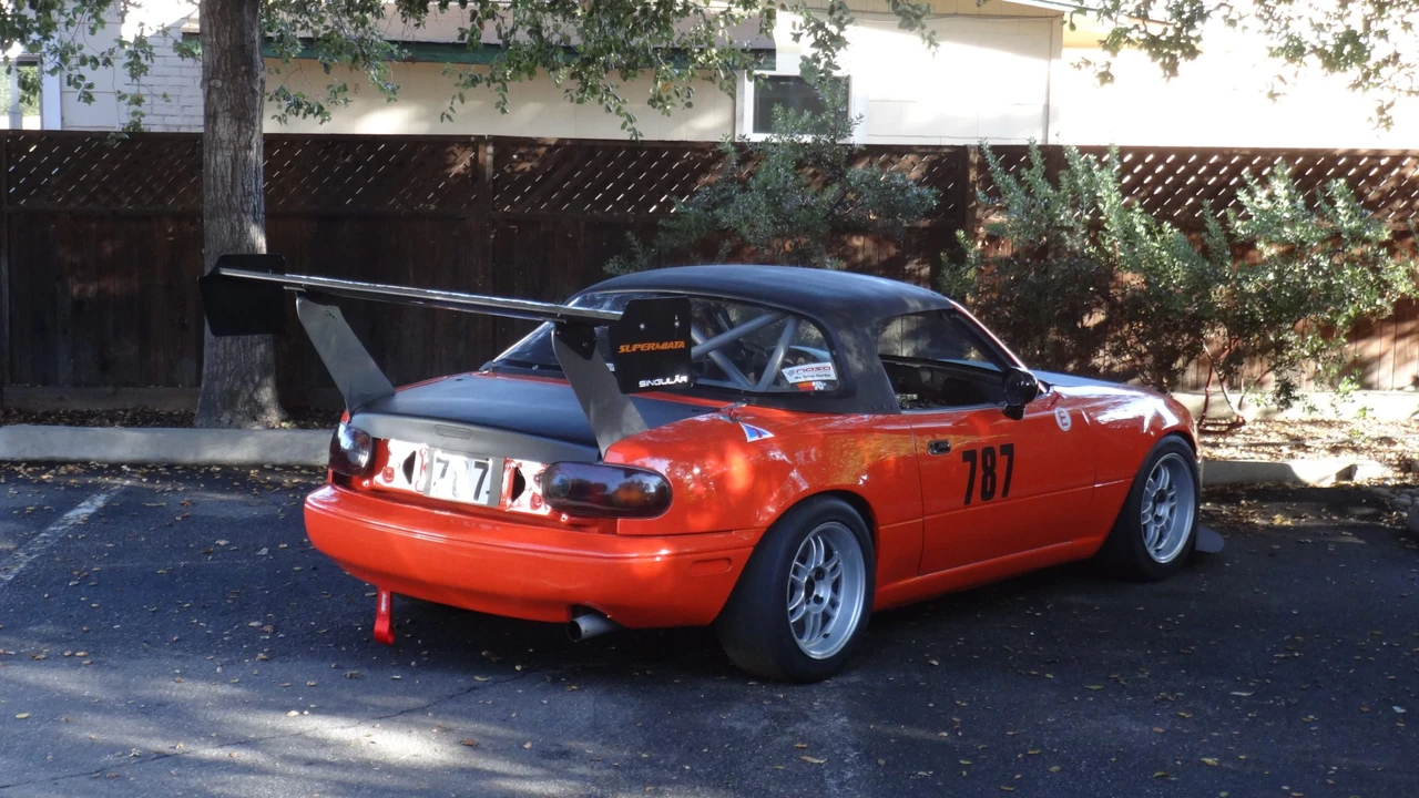 1997 Mazda NA MX-5 Miata - Image 19 of 31