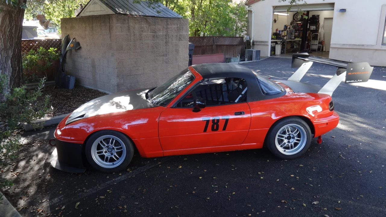 1997 Mazda NA MX-5 Miata - Image 28 of 31