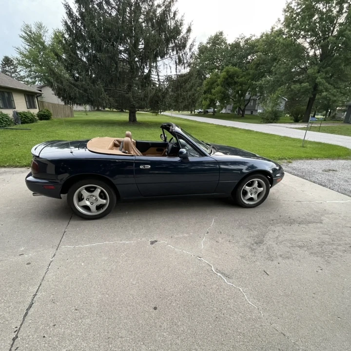 1997 Mazda NA MX-5 Miata - Image 25 of 31