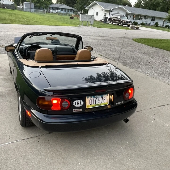 1997 Mazda NA MX-5 Miata - Image 21 of 31