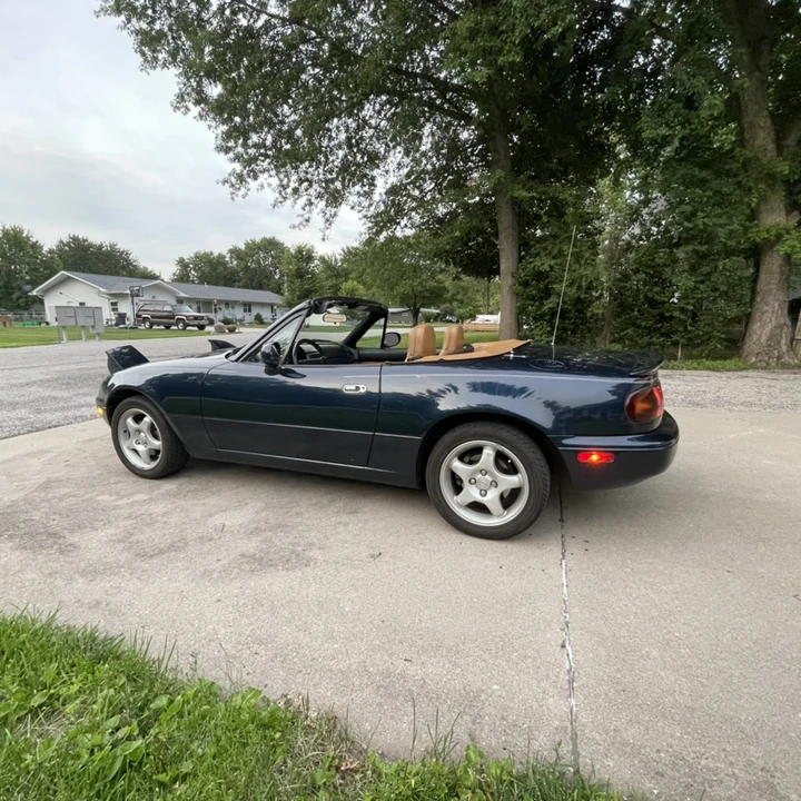 1997 Mazda NA MX-5 Miata - Image 18 of 31