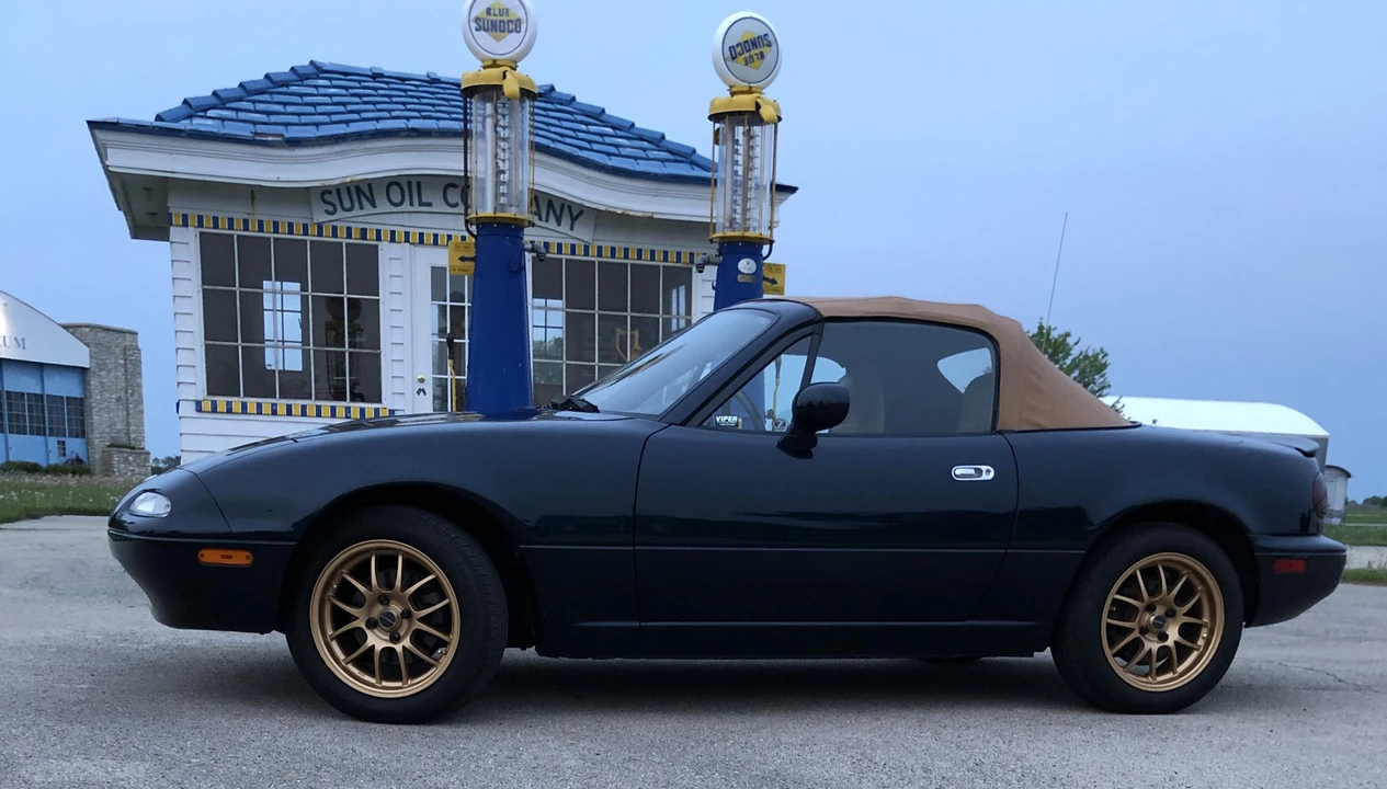 1997 Mazda NA MX-5 Miata - Image 21 of 31