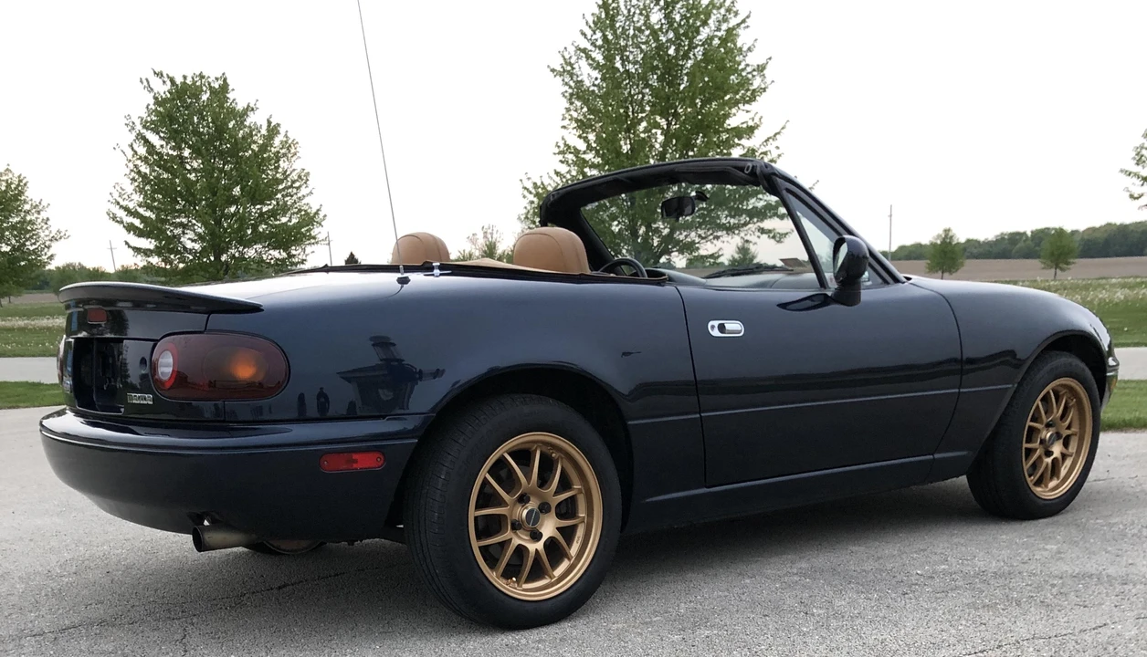 1997 Mazda NA MX-5 Miata - Image 13 of 31
